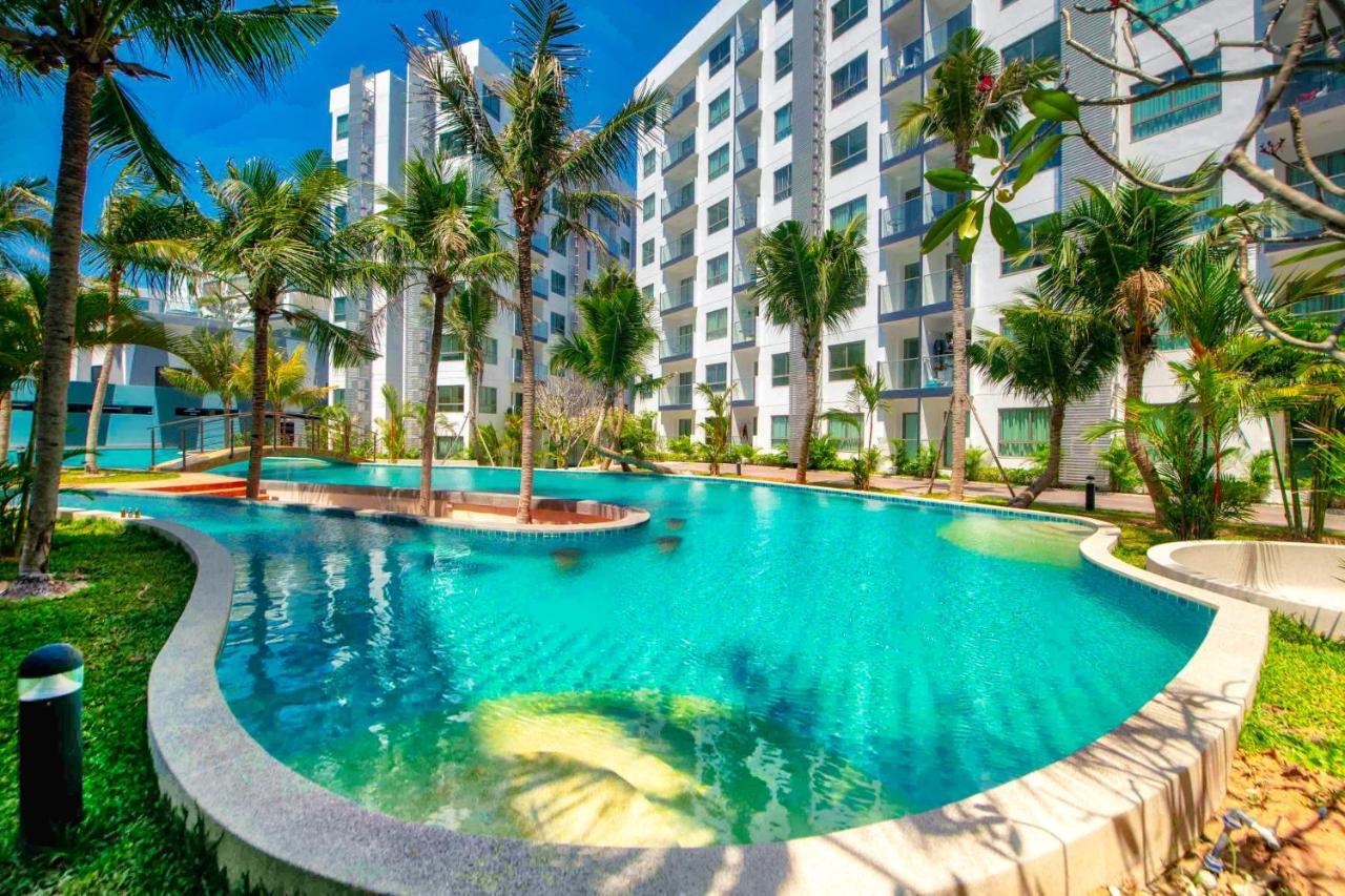 Arcadia Beach Resort Pattaya Exterior photo